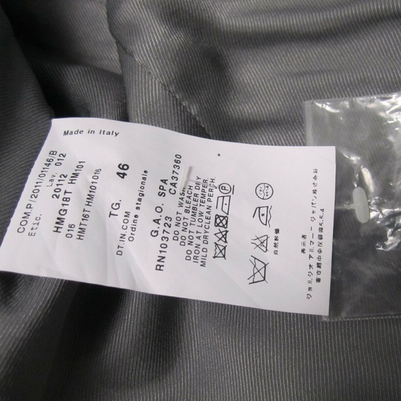 Armani Collezioni Blazer NWT - Picture 6 of 6